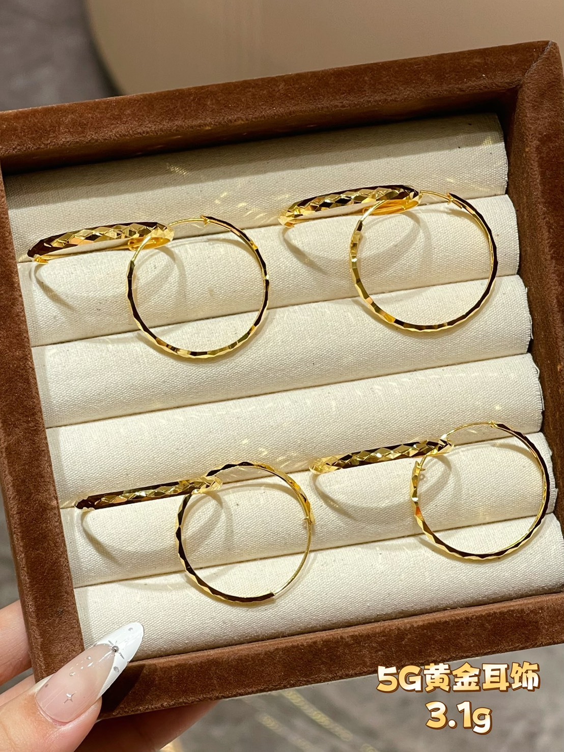 line_oa_chat_250821_172020_group_7