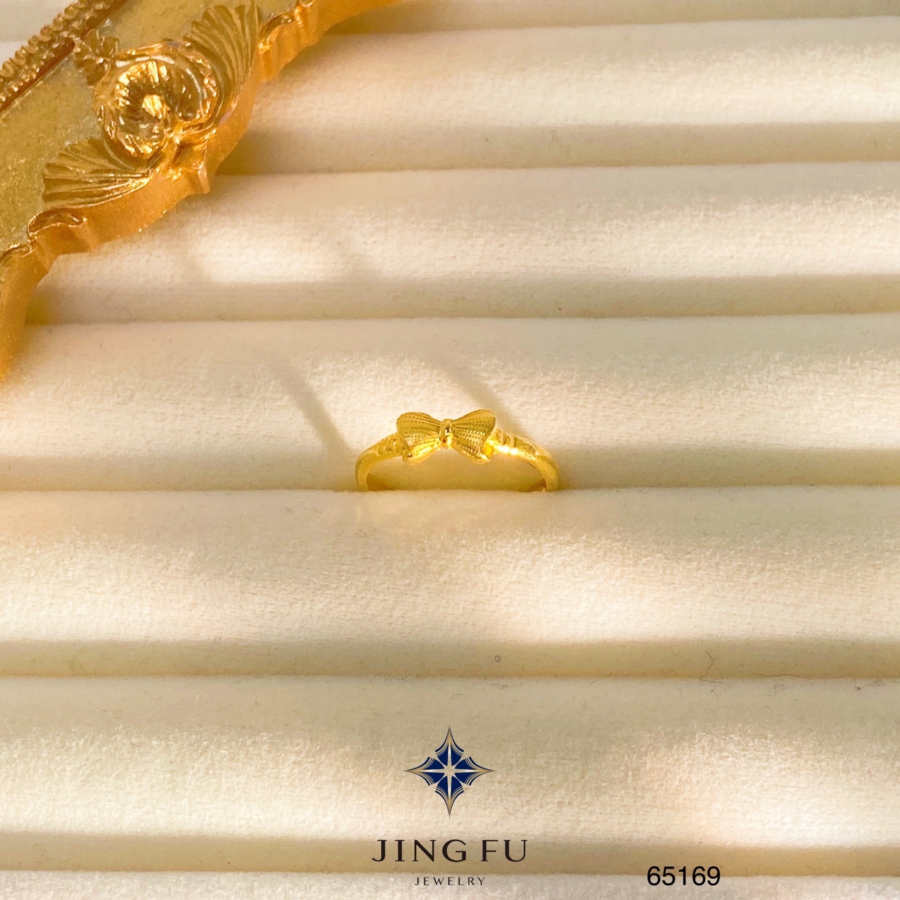 line_oa_chat_251212_185353_group_4