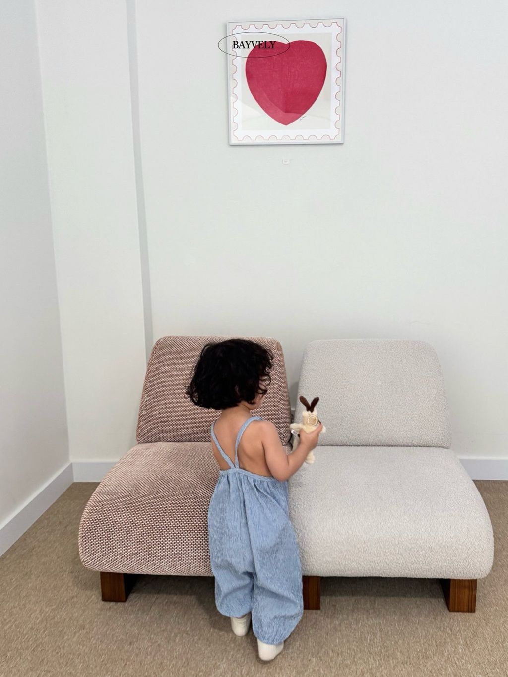 962965004vb2294ad55b6862c3efa773