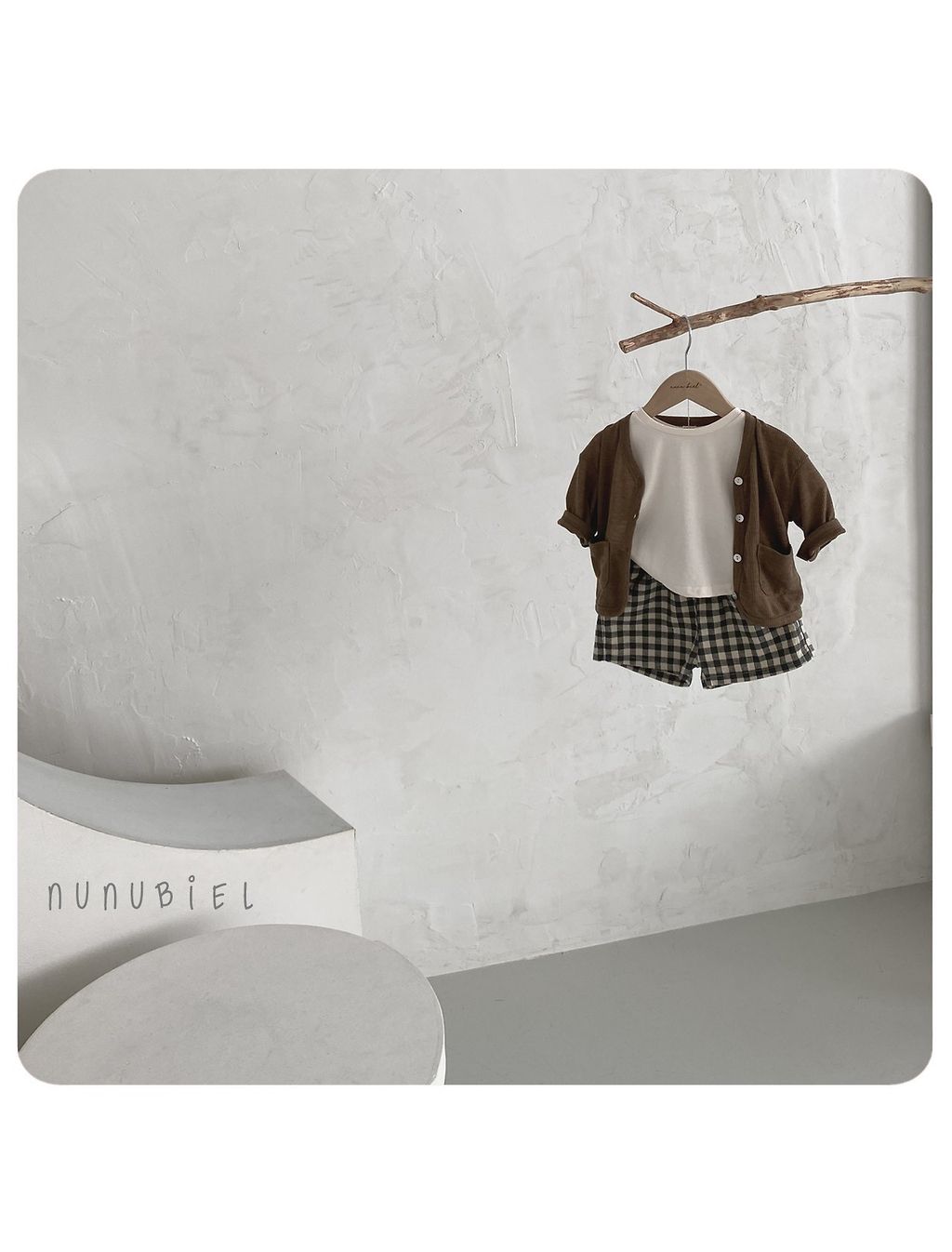 48d734510n68e501876135a6d4d1d777