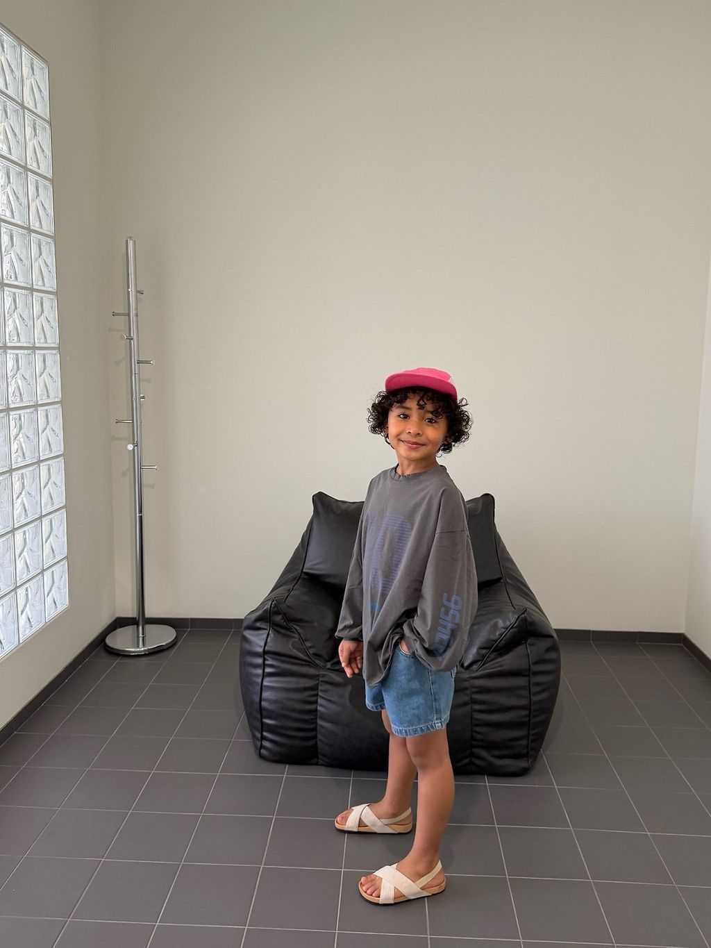 c816d4a90i9a33a19752c512fdebd4b1