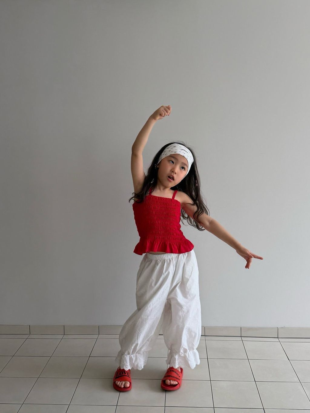 9d2a52733m2128026e0e03944f08f0a1