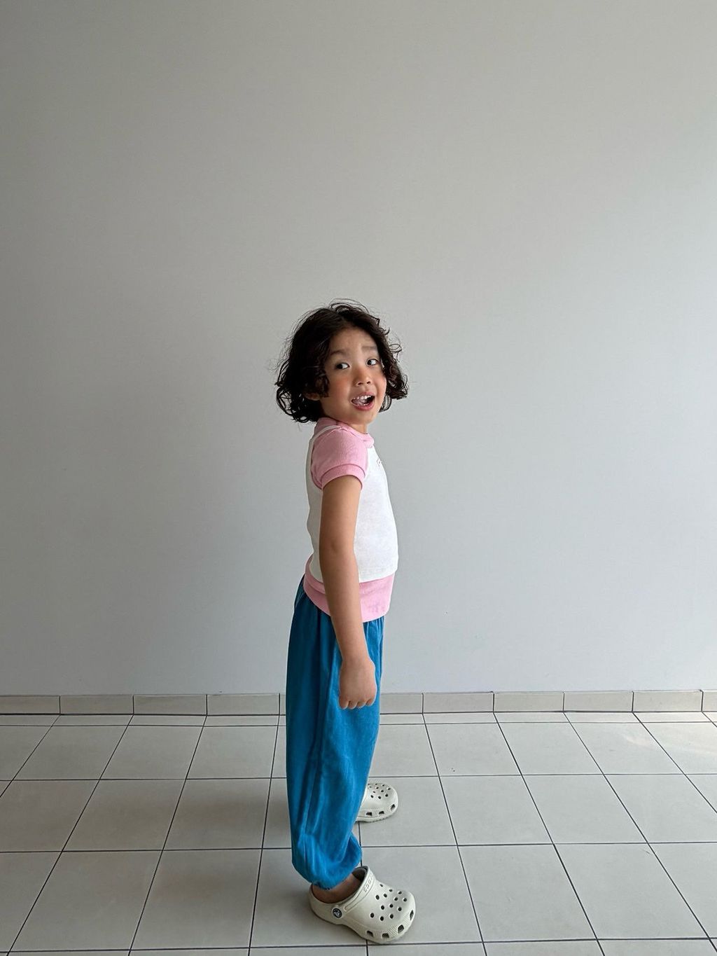 8279f34c9q9aeb25029ca8d517645190