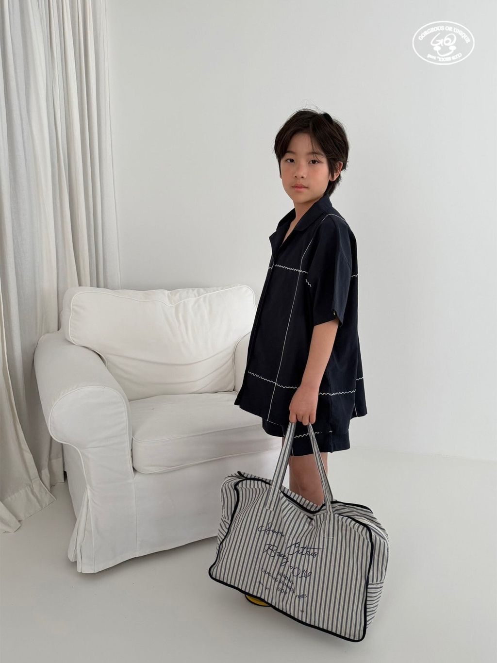 33f416383m2a7382c9f4d4747bbf2cc4