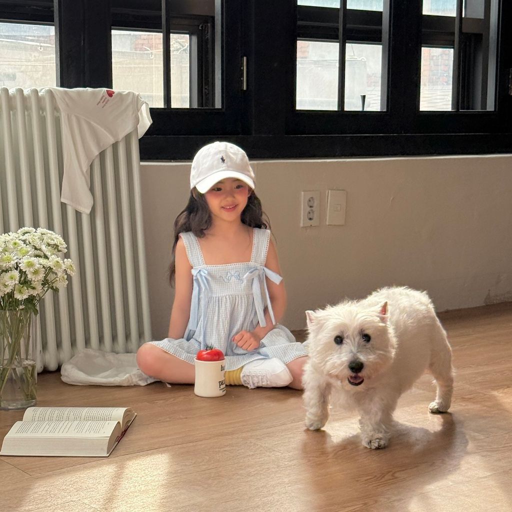 0572e19daibc7b27c3c68a5f3bc4ca06