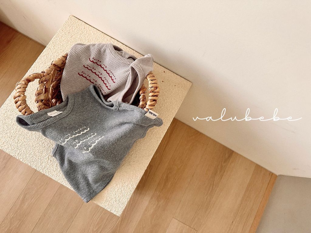 0e0522e6apcf5f0adad4e0a2357e5925 2