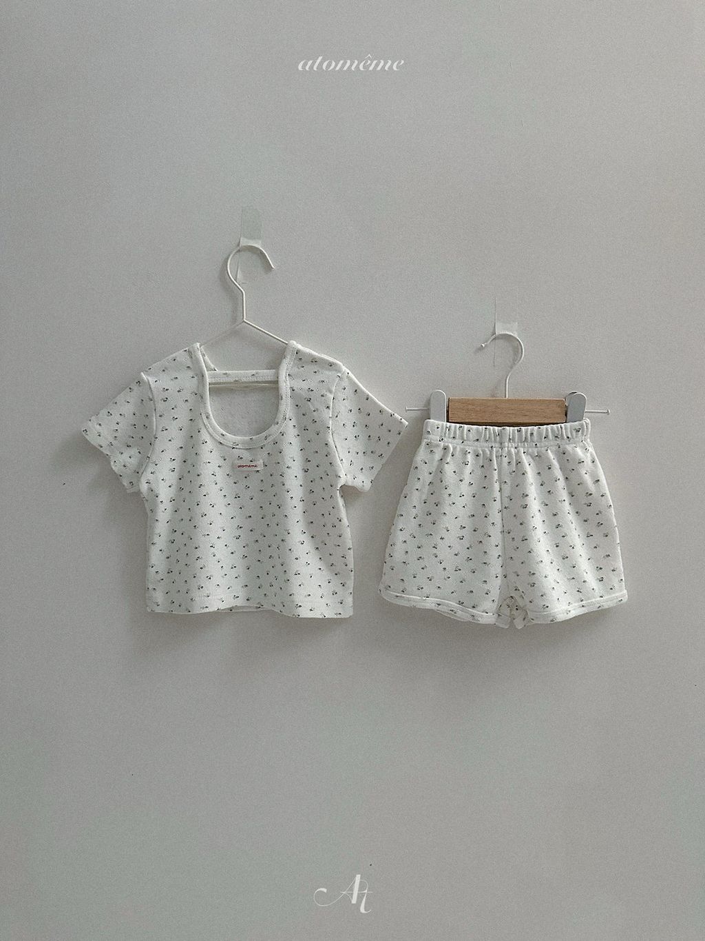 bb8e673eeo1f5300bee23cfc4584b570 2