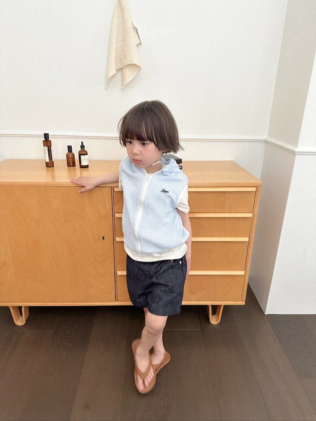 a0e37e159vd98170058f9a506ea21ad1