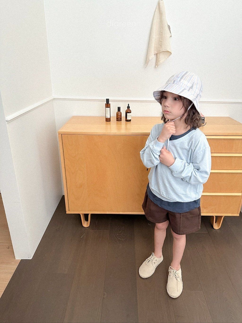 69fe38a50l5c18b1ab54792e1a8daad8