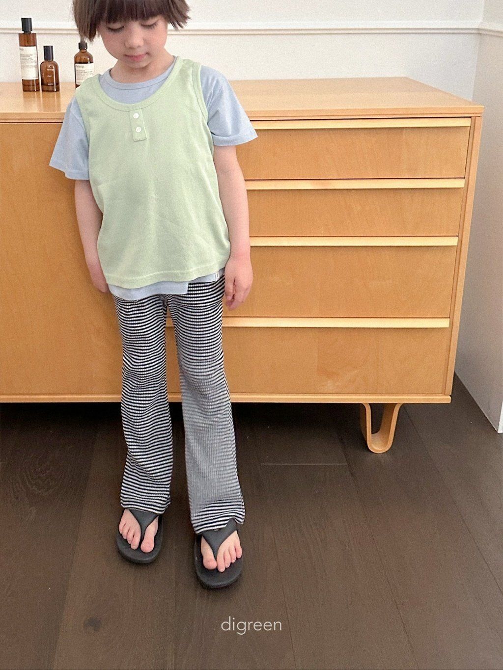 81164bbffv8181ce02b3e6cc89dd8d77