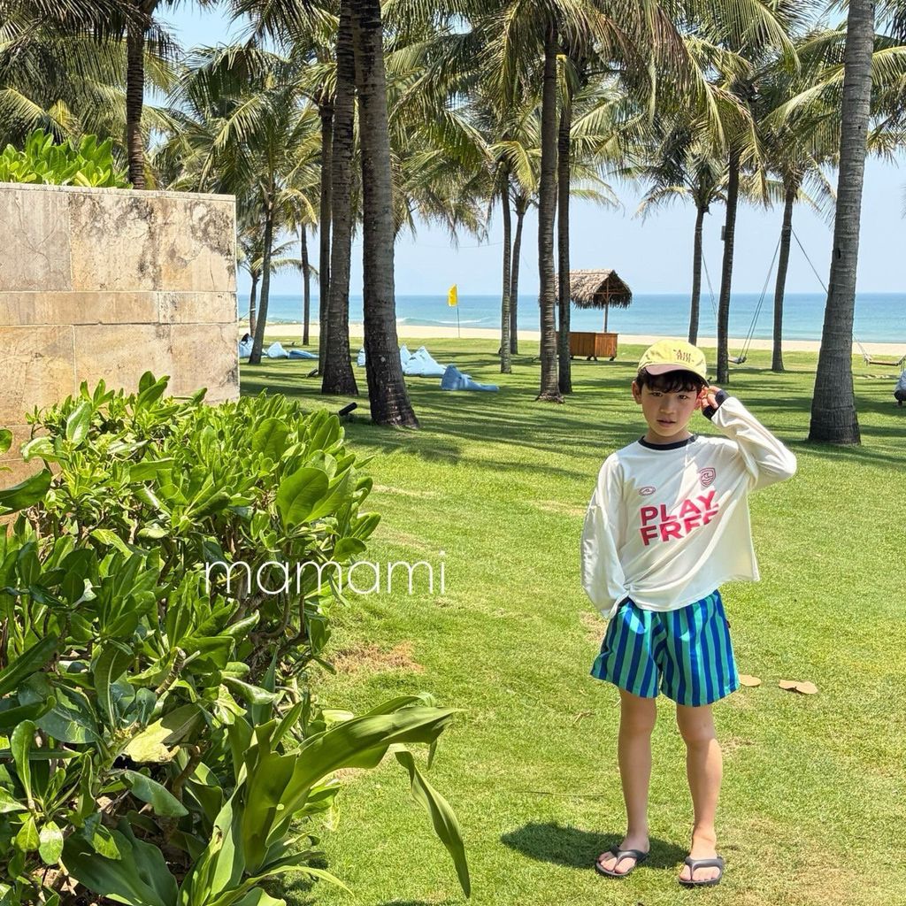 b0d0208aetfa1730d2aca408a90a3d49