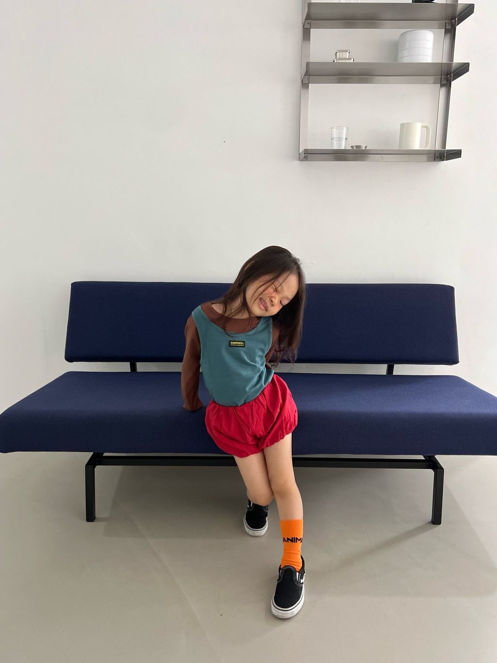 5d54b9615ofc5a23763db9b675b0faef