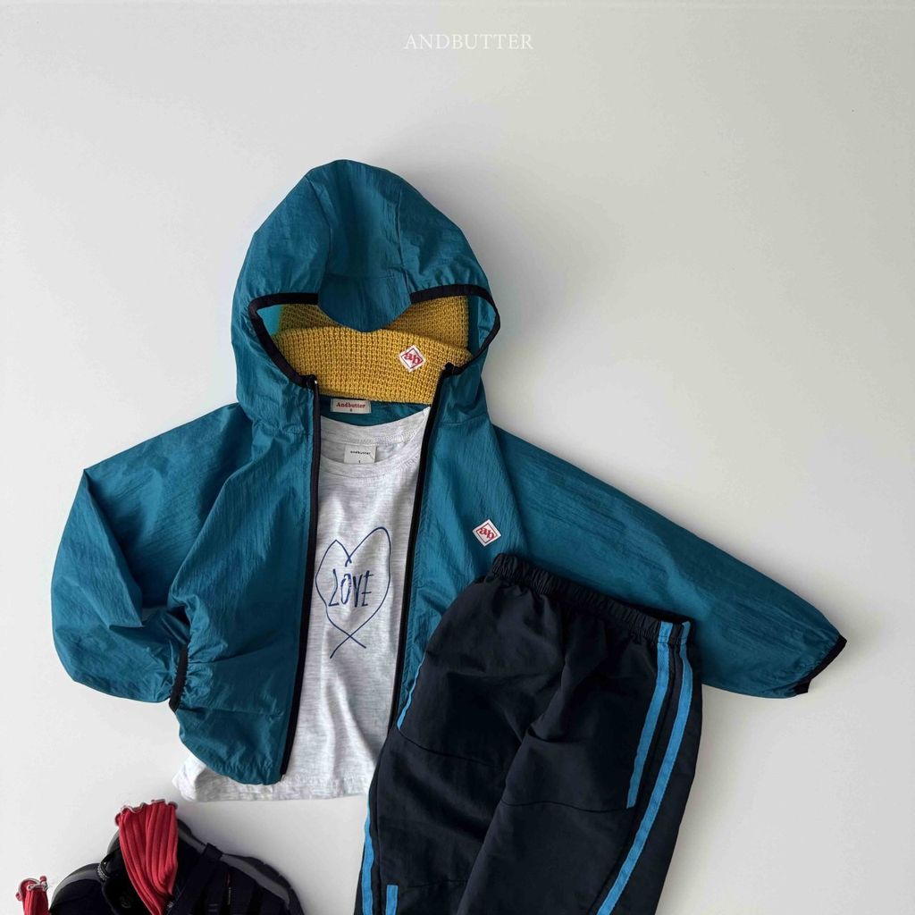 cb099ffeeobbab4c34d618beaade232a