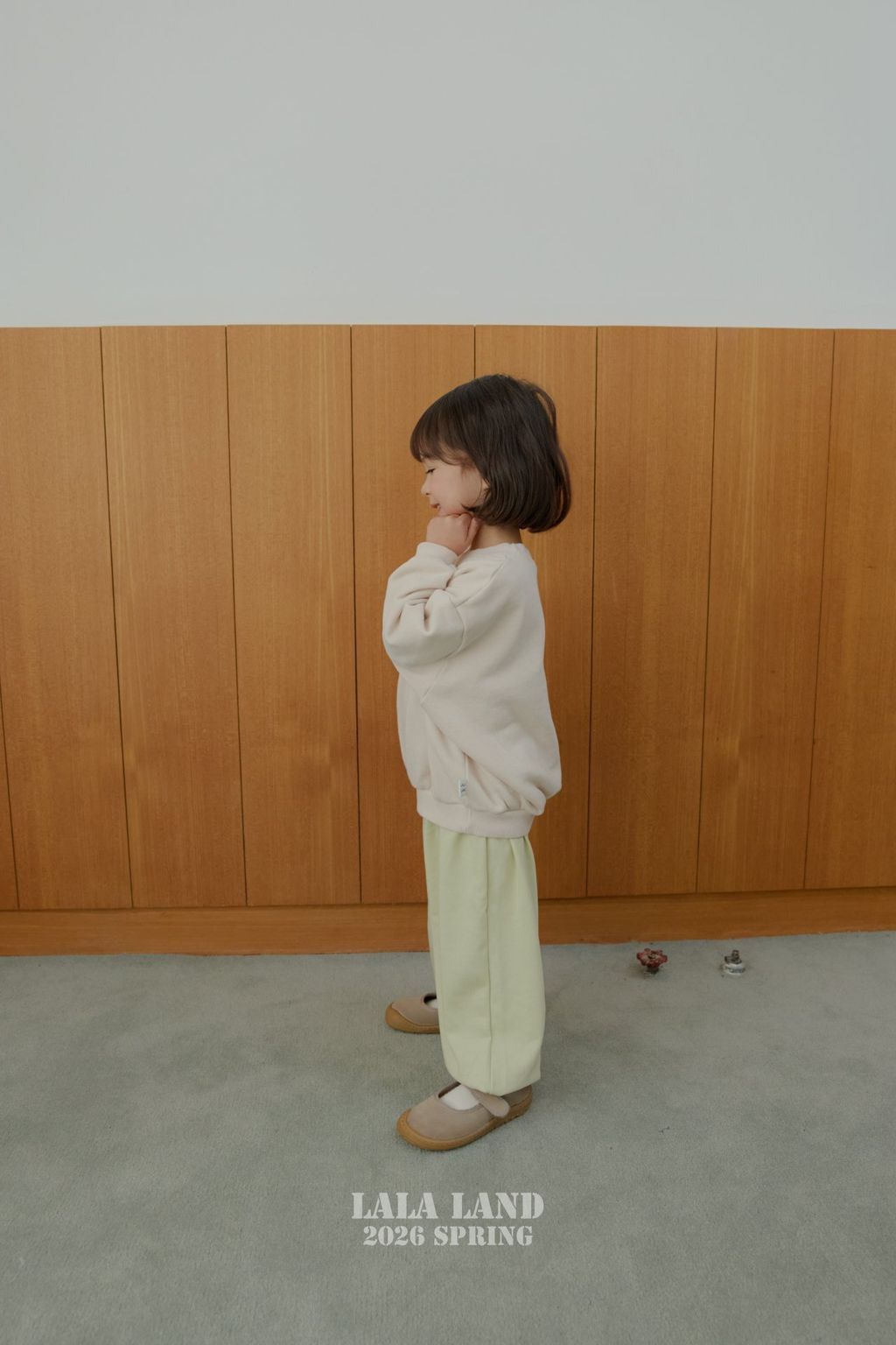 53557c3b3i9bfd8f208c381568989e22