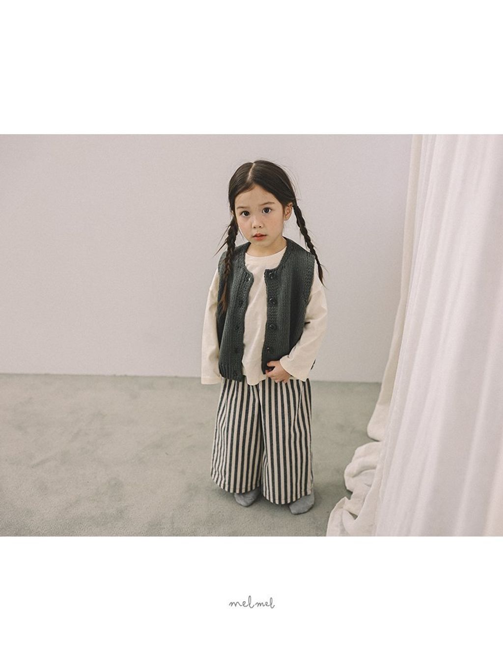 22daa79bfl19b54d17f5f4bca9163a38