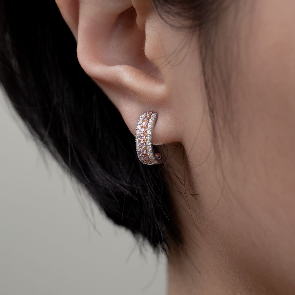 E191-HR-wearing-2jpg