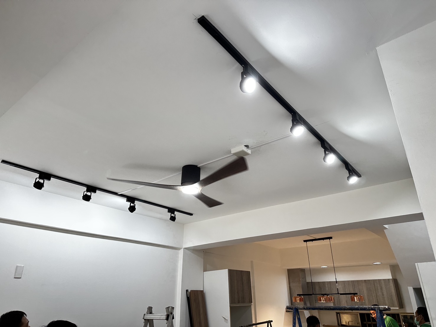 LINE_20251021_163308