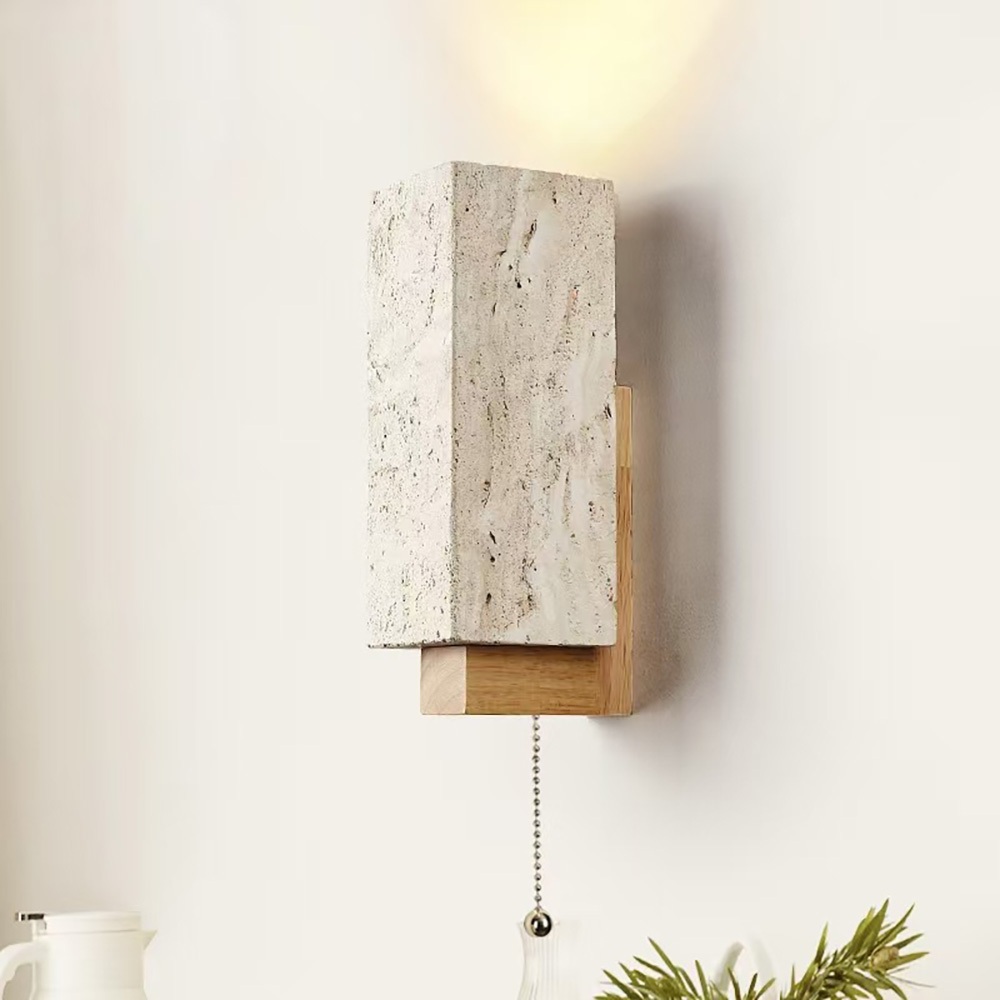 天然洞石與實木結構細節-具備復古拉線開關的裝飾壁燈