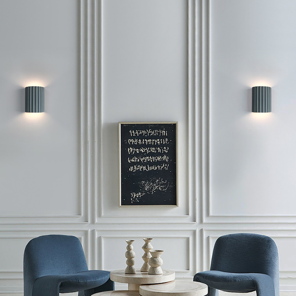 客廳電視背景牆壁燈推薦-藍色波浪紋裝飾燈-現代法式裝潢風格