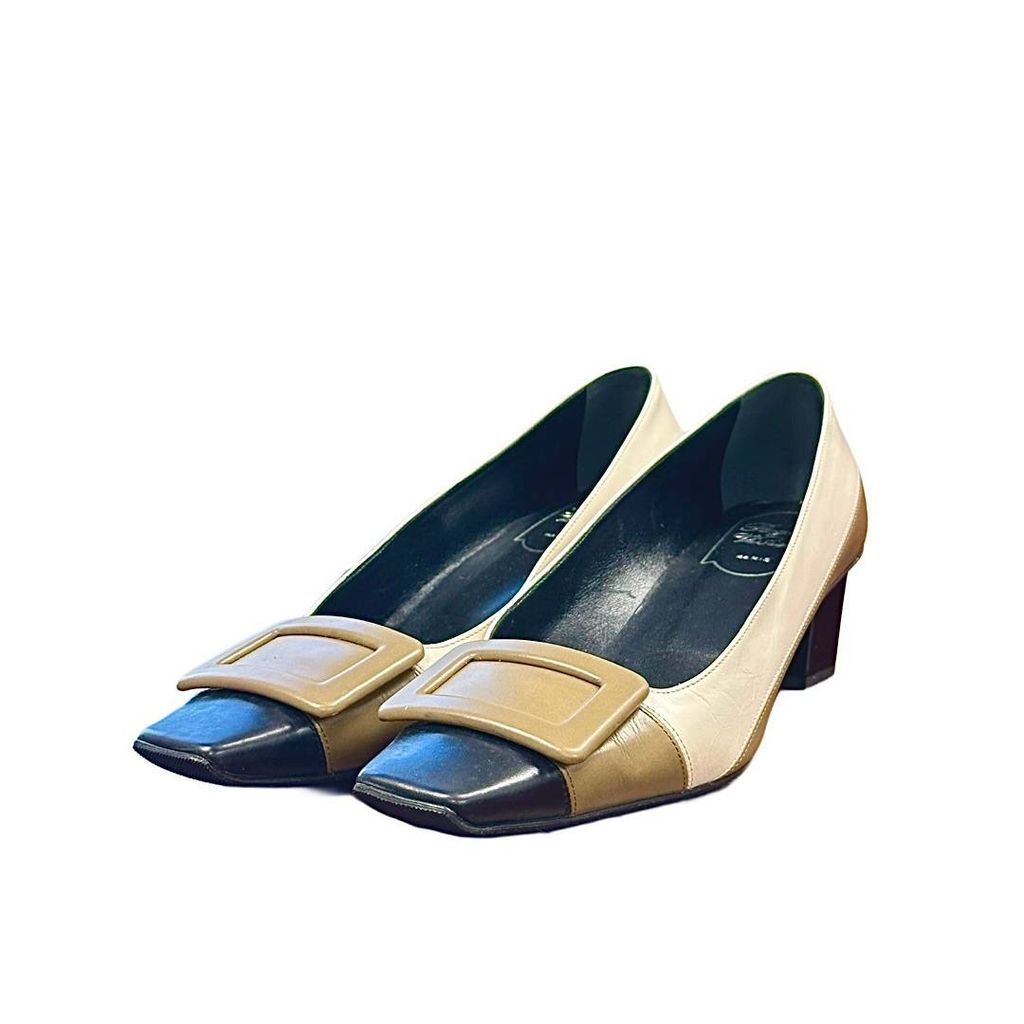 99EAA1DD-DF00-4678-8B29-0ED5D3808216