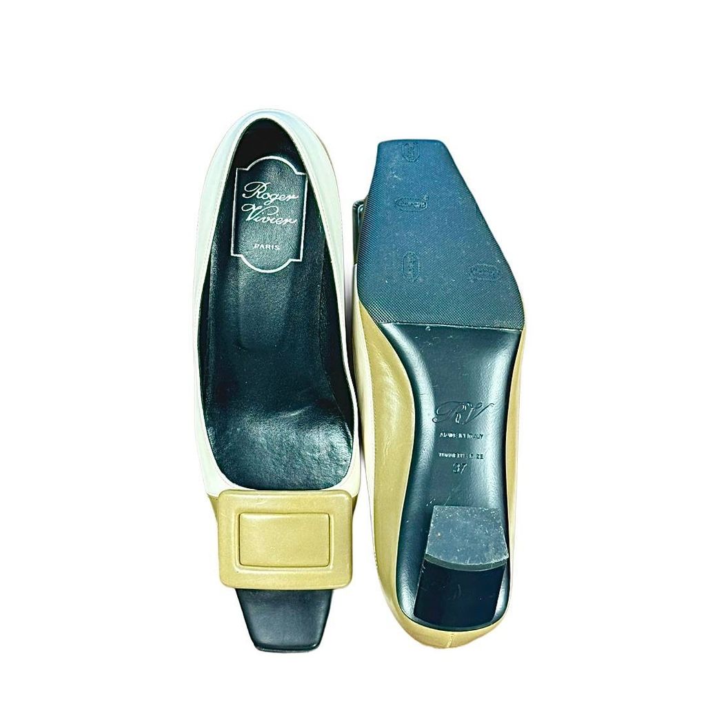 B6B7FF77-FF58-4451-8CCC-95EC9C74B23D