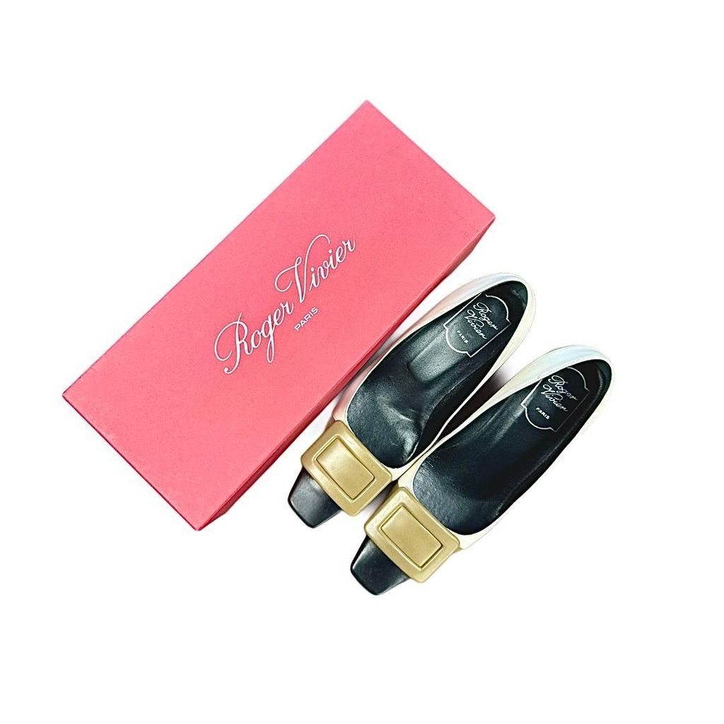 EFE4E318-59AC-475B-89AE-9C330308EA8C