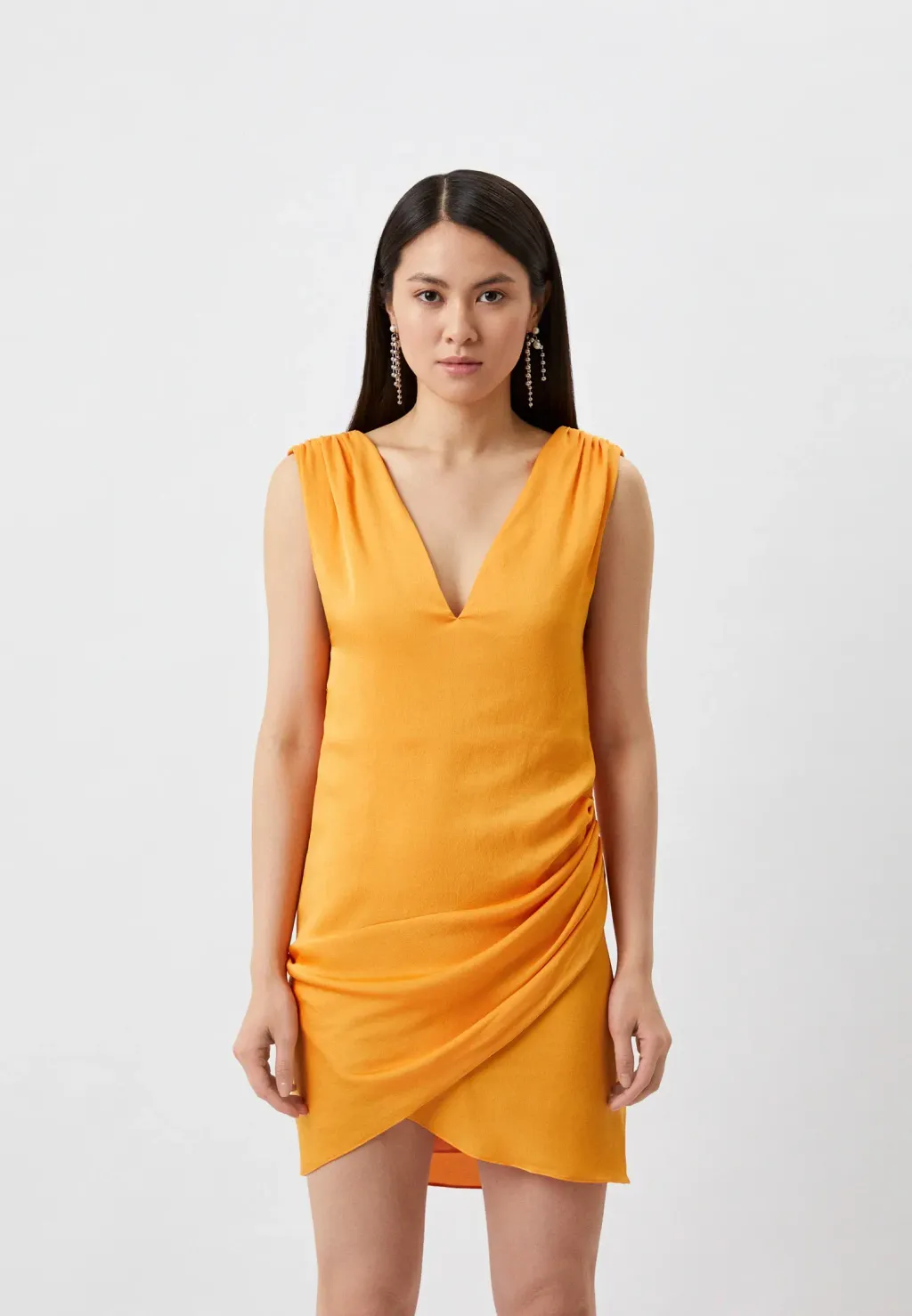 MP002XW19P9A_19720142_1_v1_2x