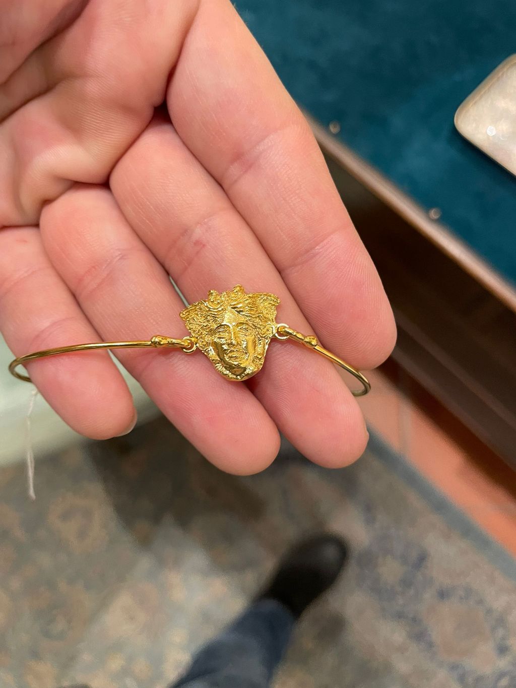 WhatsApp 圖片儲存時間2025-10-29，22.40.47_22b04502