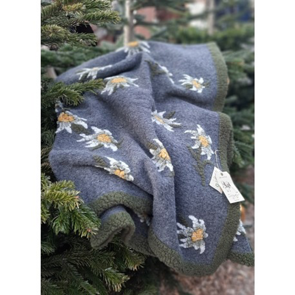 image_A7541D85-5B78-4829-960E-877067D12E93_1763584866