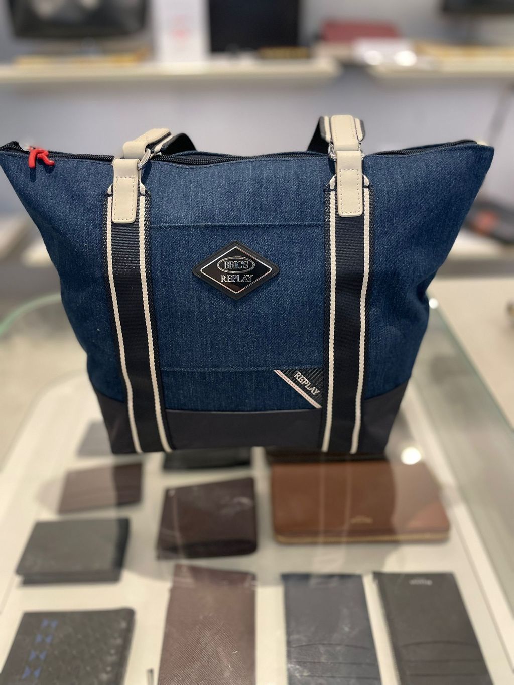 WhatsApp Image 2025-12-10 at 22.55.56 (1)