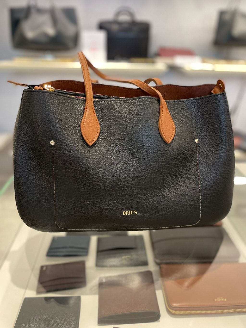 WhatsApp Image 2025-12-10 at 23.08.58