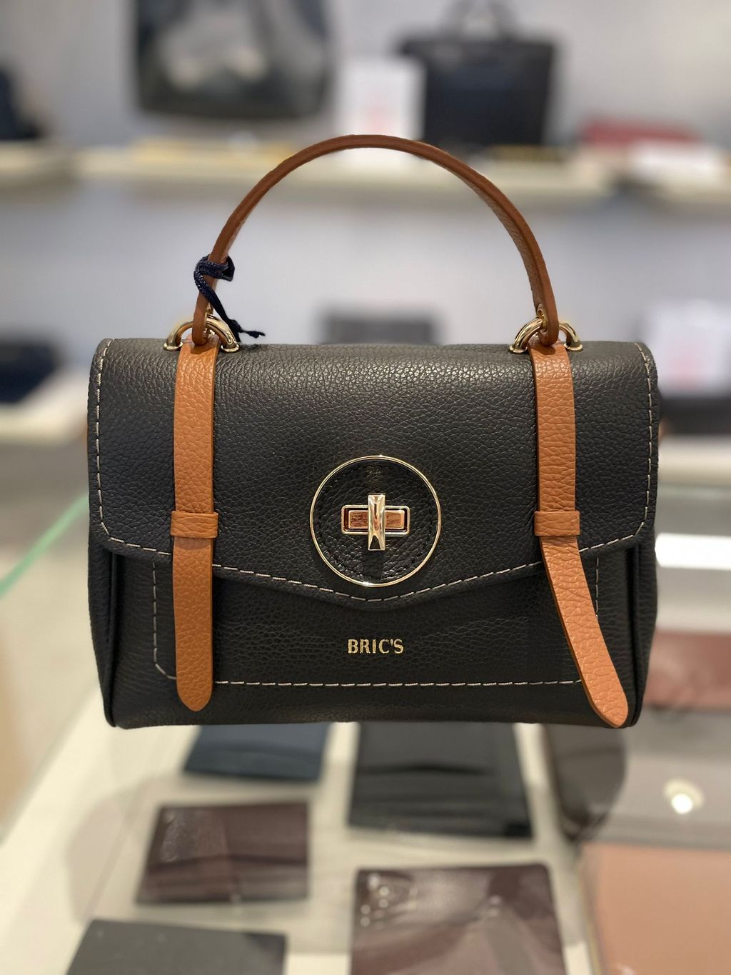 WhatsApp Image 2025-12-10 at 23.19.57