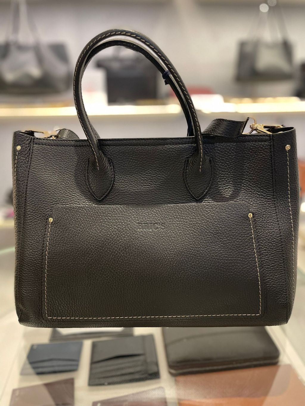 WhatsApp Image 2025-12-10 at 23.37.12