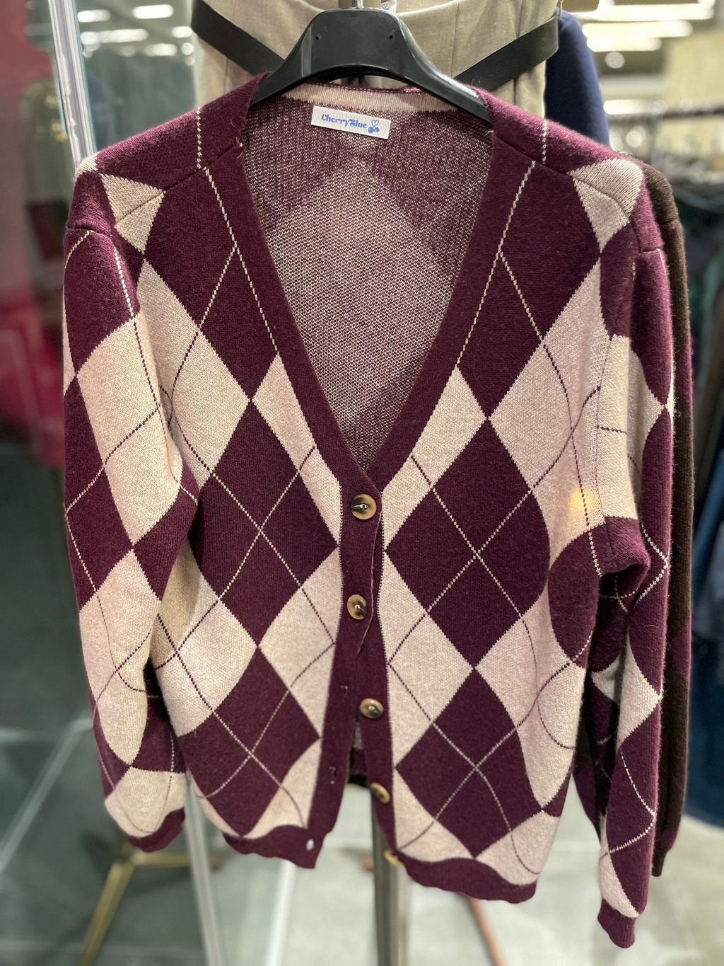 WhatsApp Image 2025-12-19 at 00.39.03 (2)