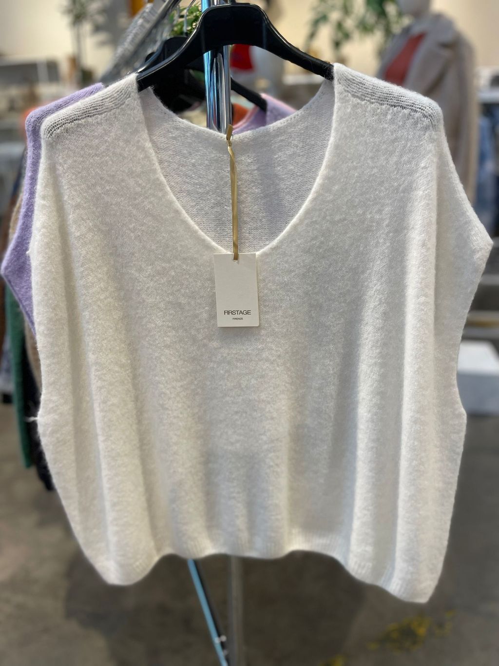 WhatsApp Image 2025-12-19 at 22.04.56 (3)