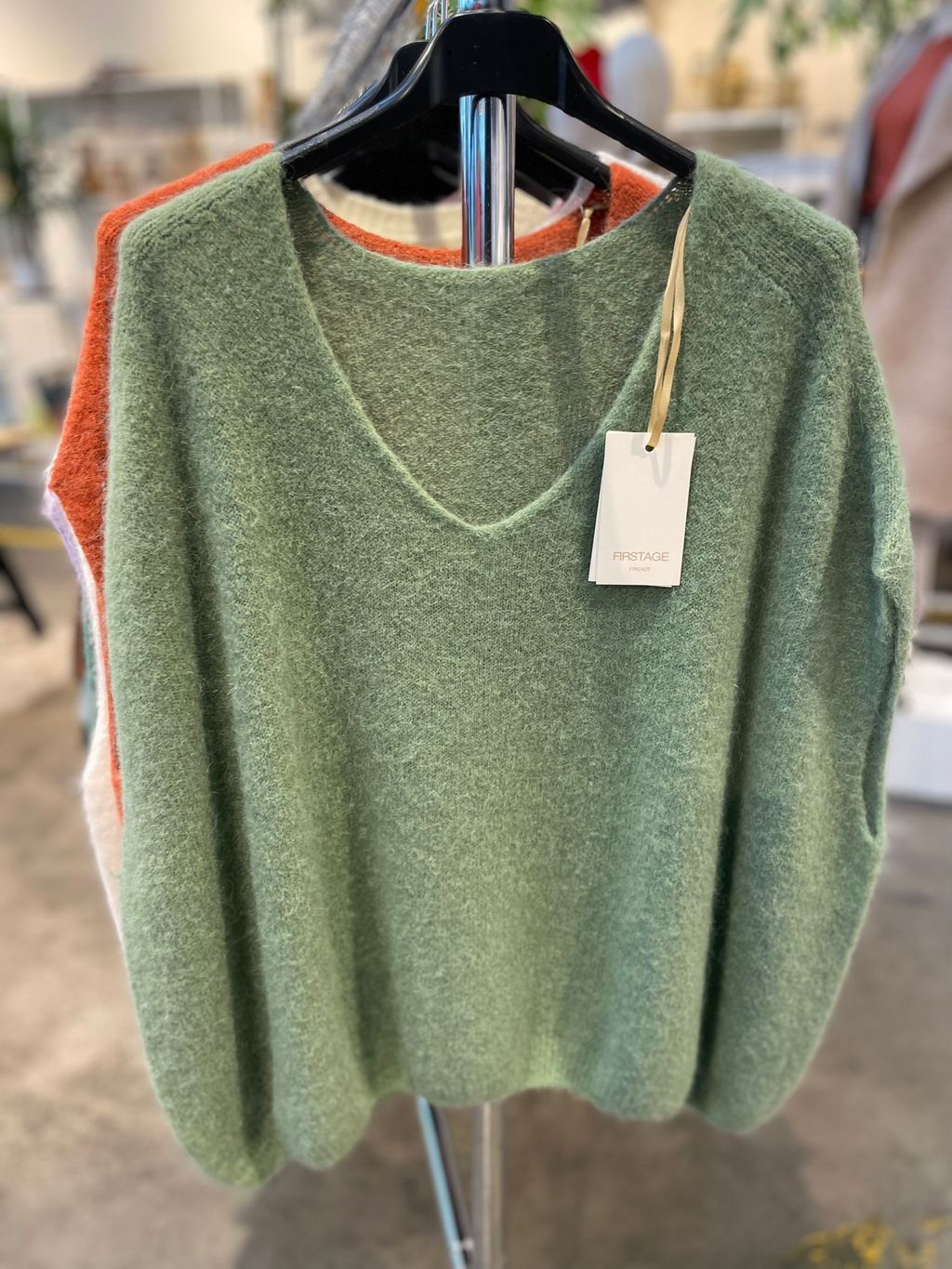 WhatsApp Image 2025-12-19 at 22.04.56 (1)