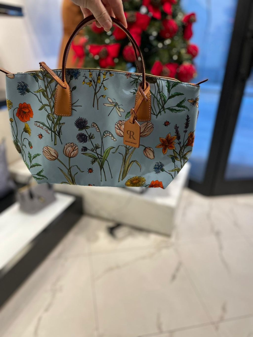 WhatsApp Image 2026-01-08 at 23.00.12