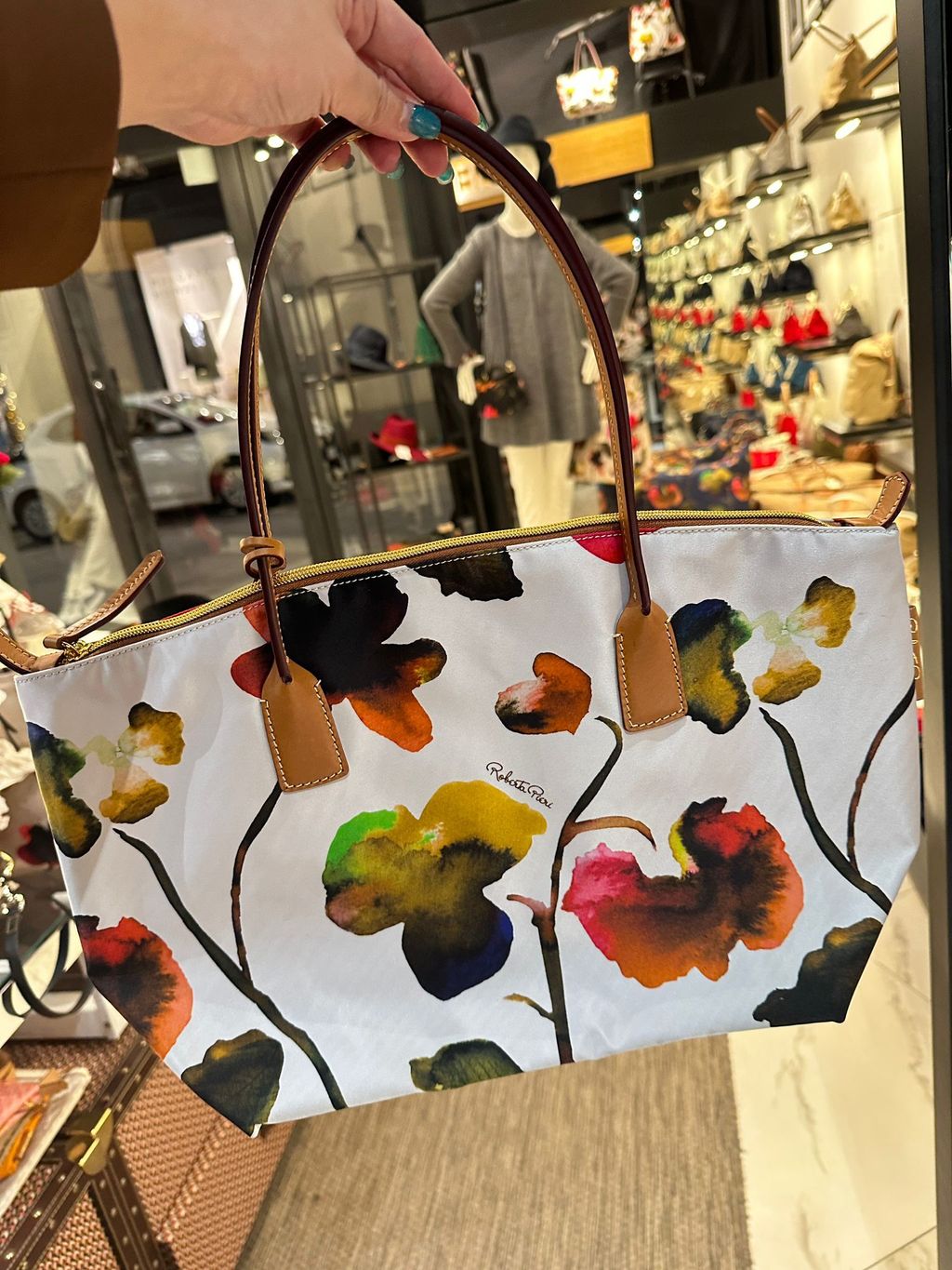 WhatsApp Image 2026-01-09 at 00.14.30 (1)