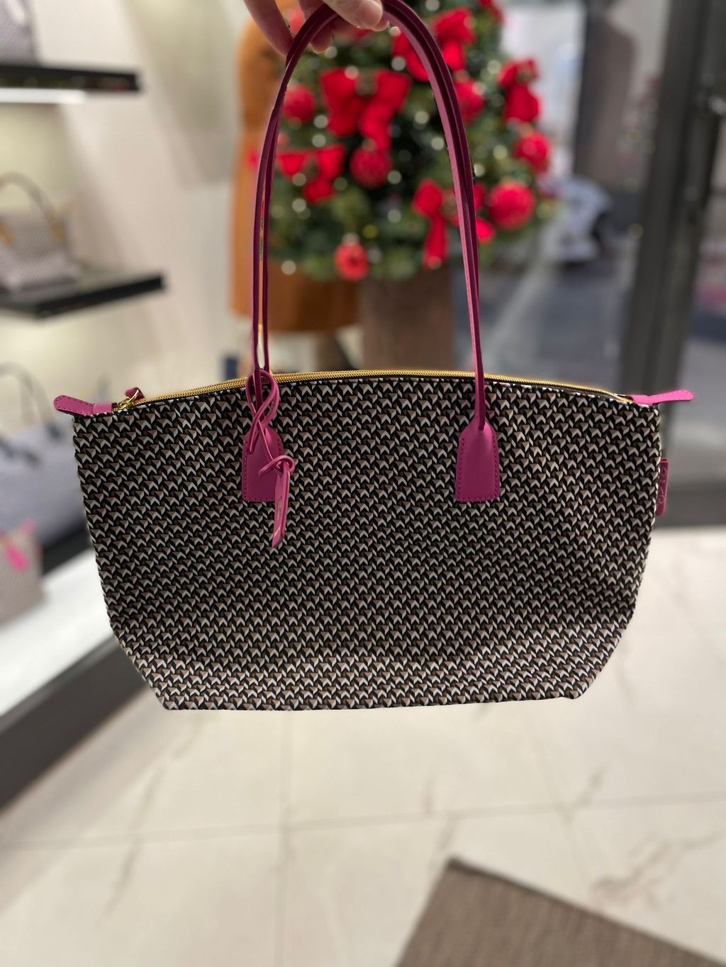 WhatsApp Image 2026-01-09 at 00.09.24 (1)