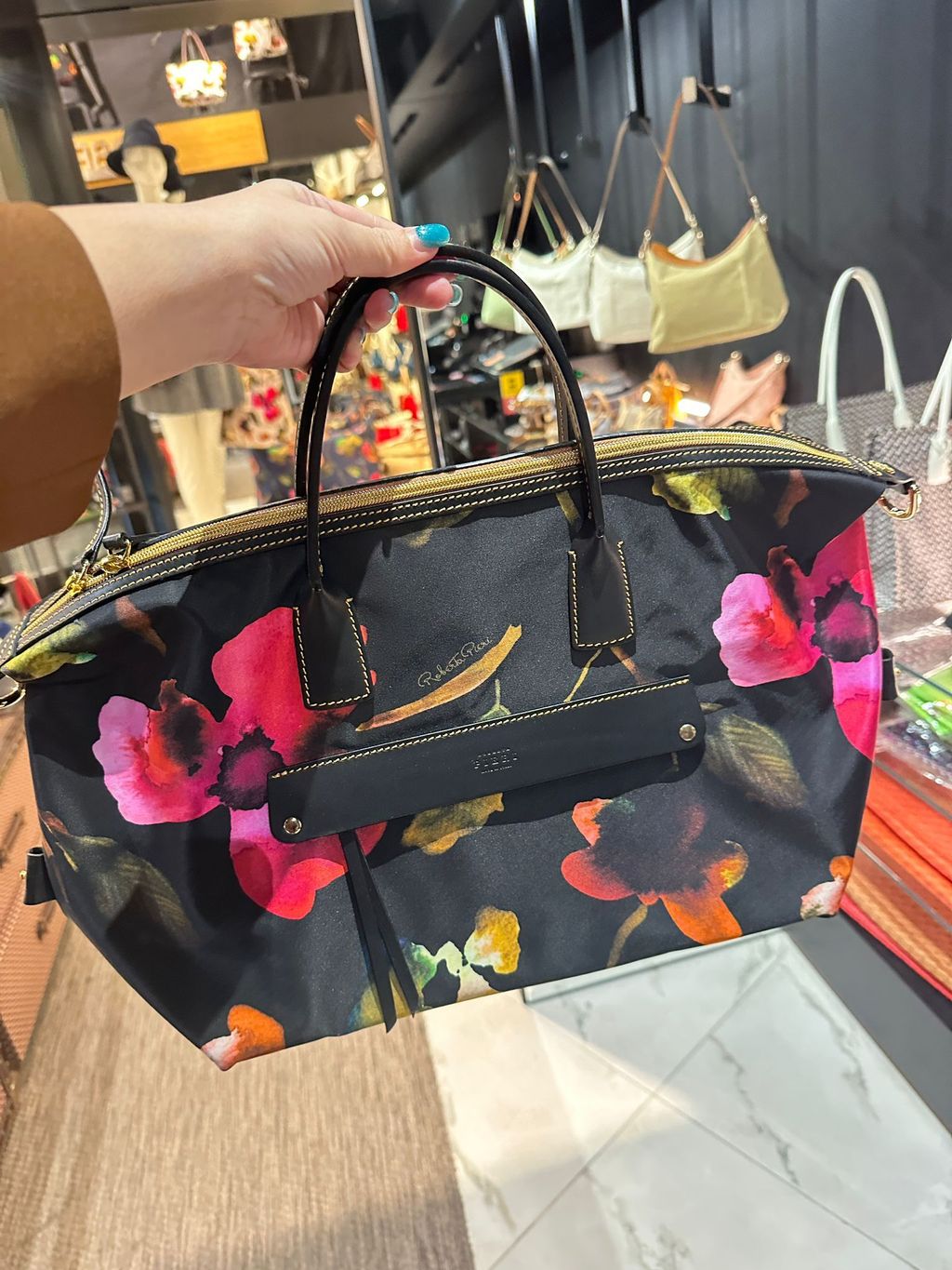 WhatsApp Image 2026-01-09 at 00.49.03 (3)