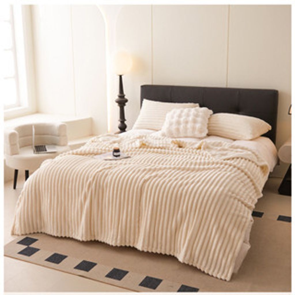 sg-11134201-7rd66-lukb2xu7t8up77_tn