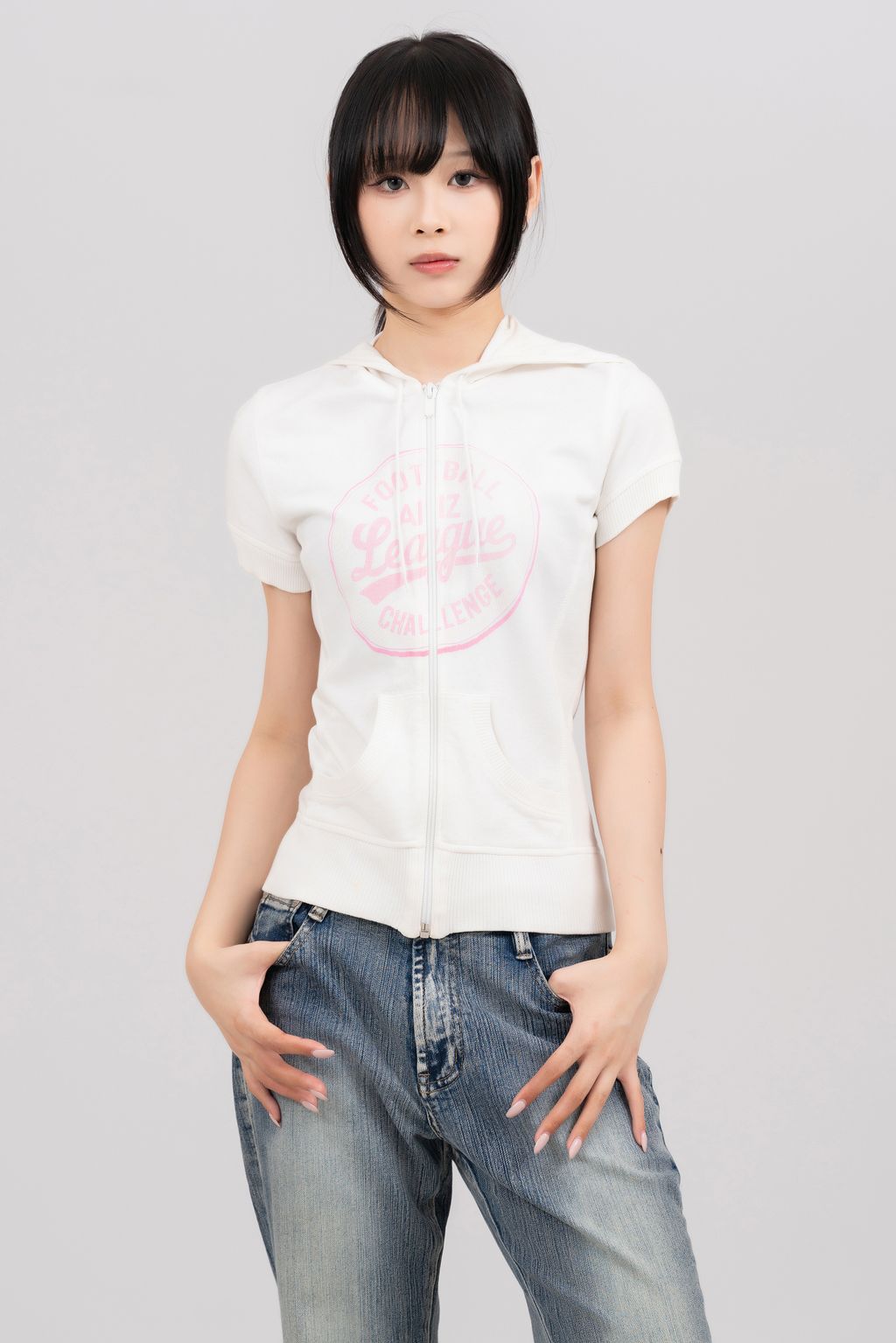 YCW00056
