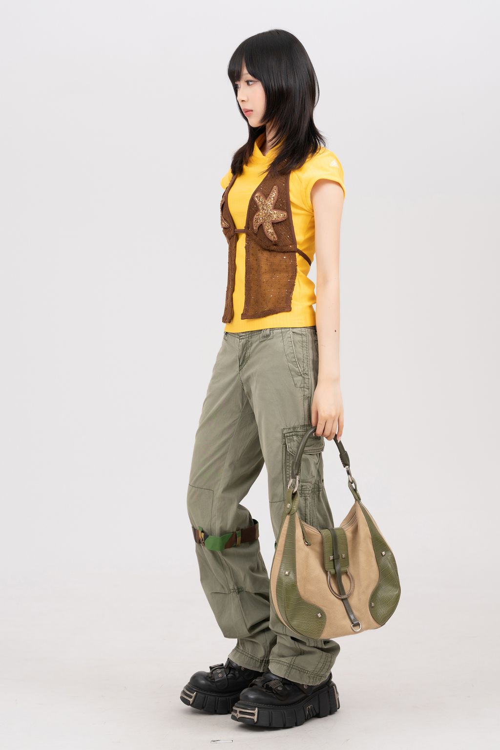 YCW09836
