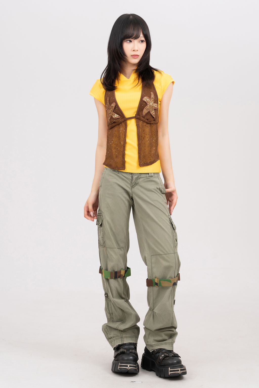 YCW09829