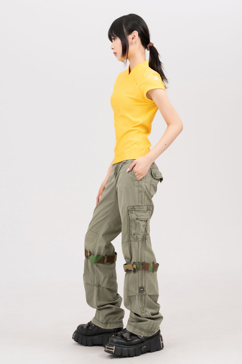 YCW09873