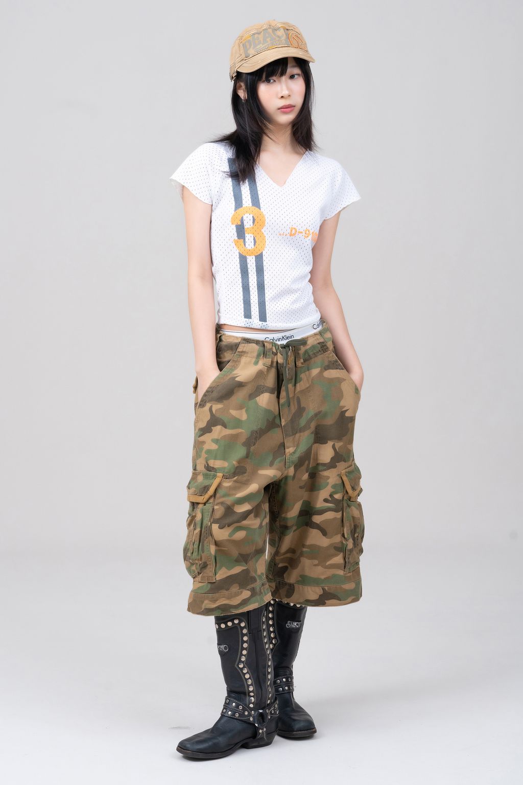 YCW01052