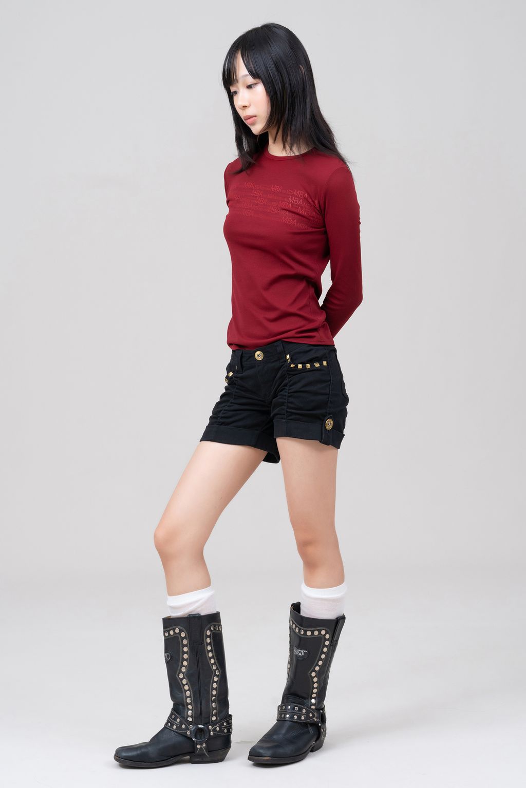 YCW00934
