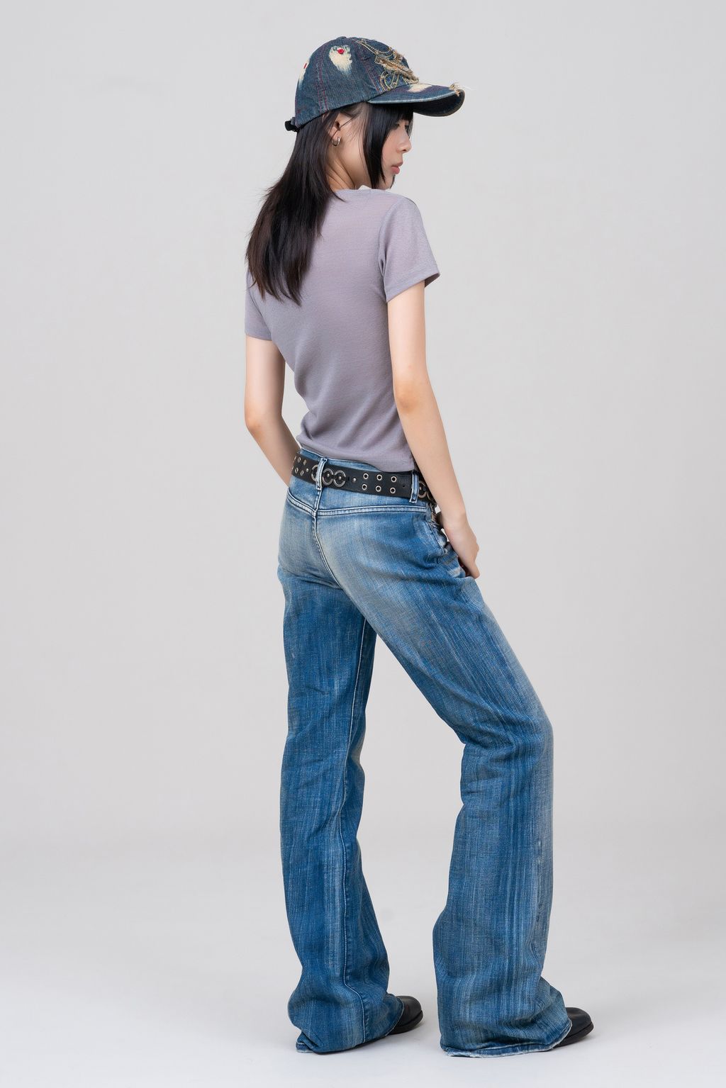 YCW00986