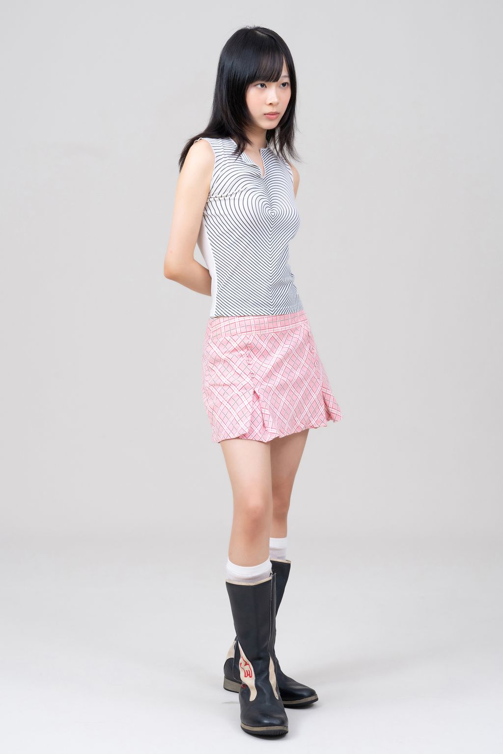 YCW00807