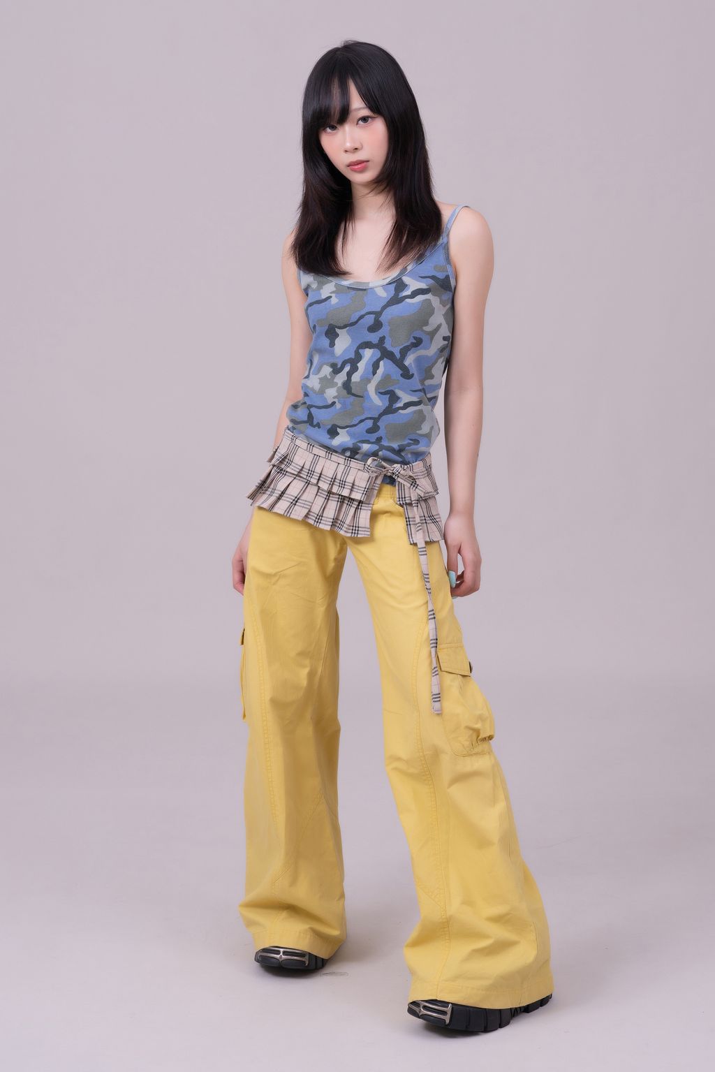 YCW01369